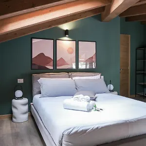 https://charme-escape-nicchia-nell-old-town.it-lombardy.com