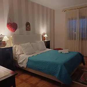 https://a-casa-di-zia-maria-palermo.sicilyhotelsitaly.net