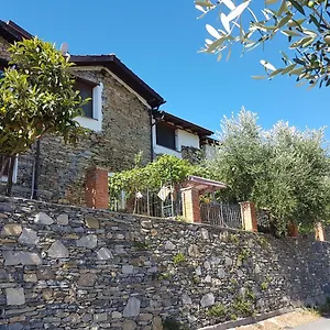 https://casa-elisa-dolcedo.hotelitalianriviera.com